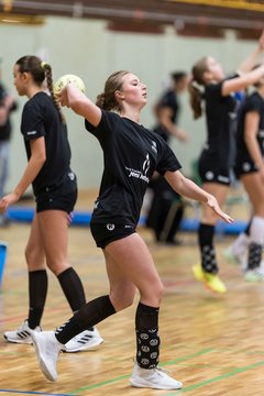 Bild 82 - wBJ SV Henstedt Ulzburg - HSG Holstein Kiel/Kronshagen : Ergebnis: 30:28